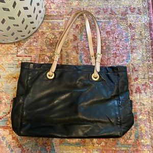 Michael Kors Tote Bag EUC
